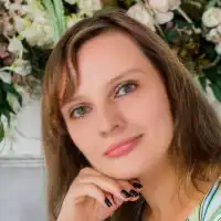 Захарова Елена
